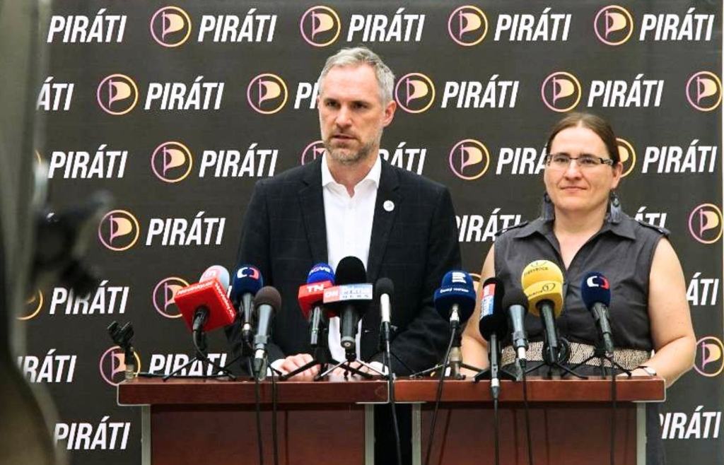 Piráti varují: Schválený stavební zákon přinese chaos, ohrožení veřejného prostoru a větší nedostupnost bydlení